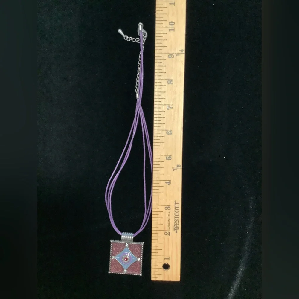 2 Vintage Multi-Color/Texture Necklaces- both Excel. Condition! - Picture 6 of 7